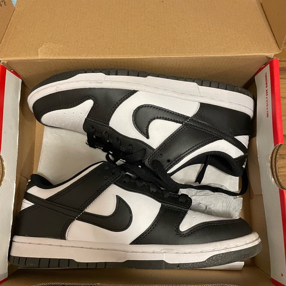 Panda Dunks - Picture 4 of 5